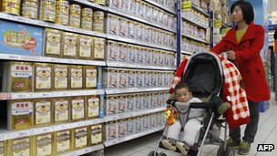 Производитель детского питания “Danone” шокирован обвинениями Китая во взяточничестве